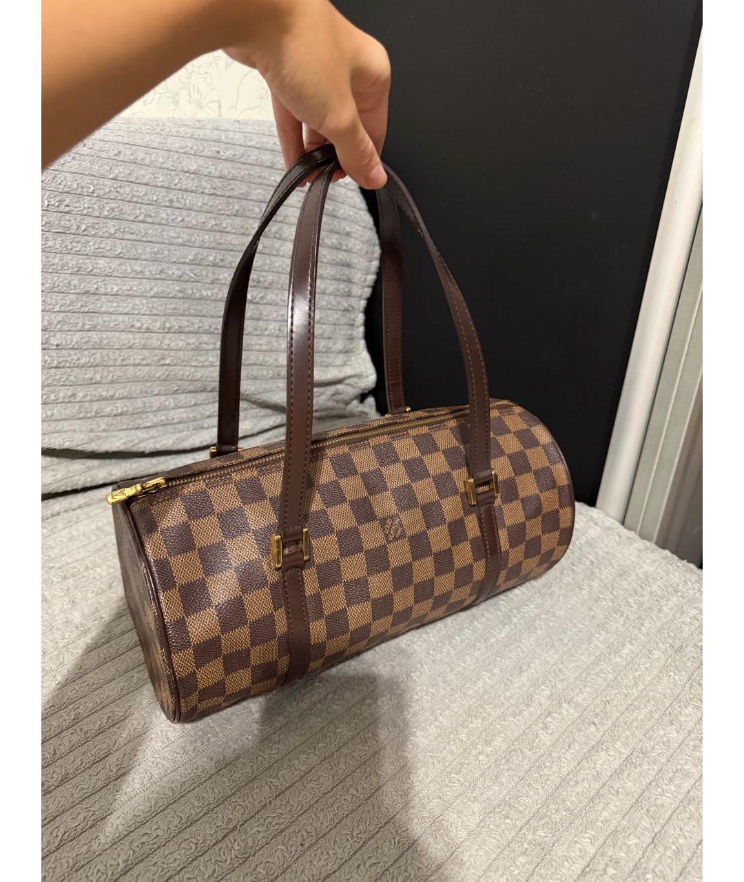 LOUIS VUITTON Коричневая сумка с короткими ручками из канвы, фото 3