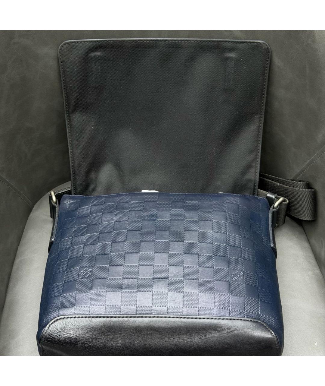 LOUIS VUITTON Синяя кожаная сумка на плечо, фото 6