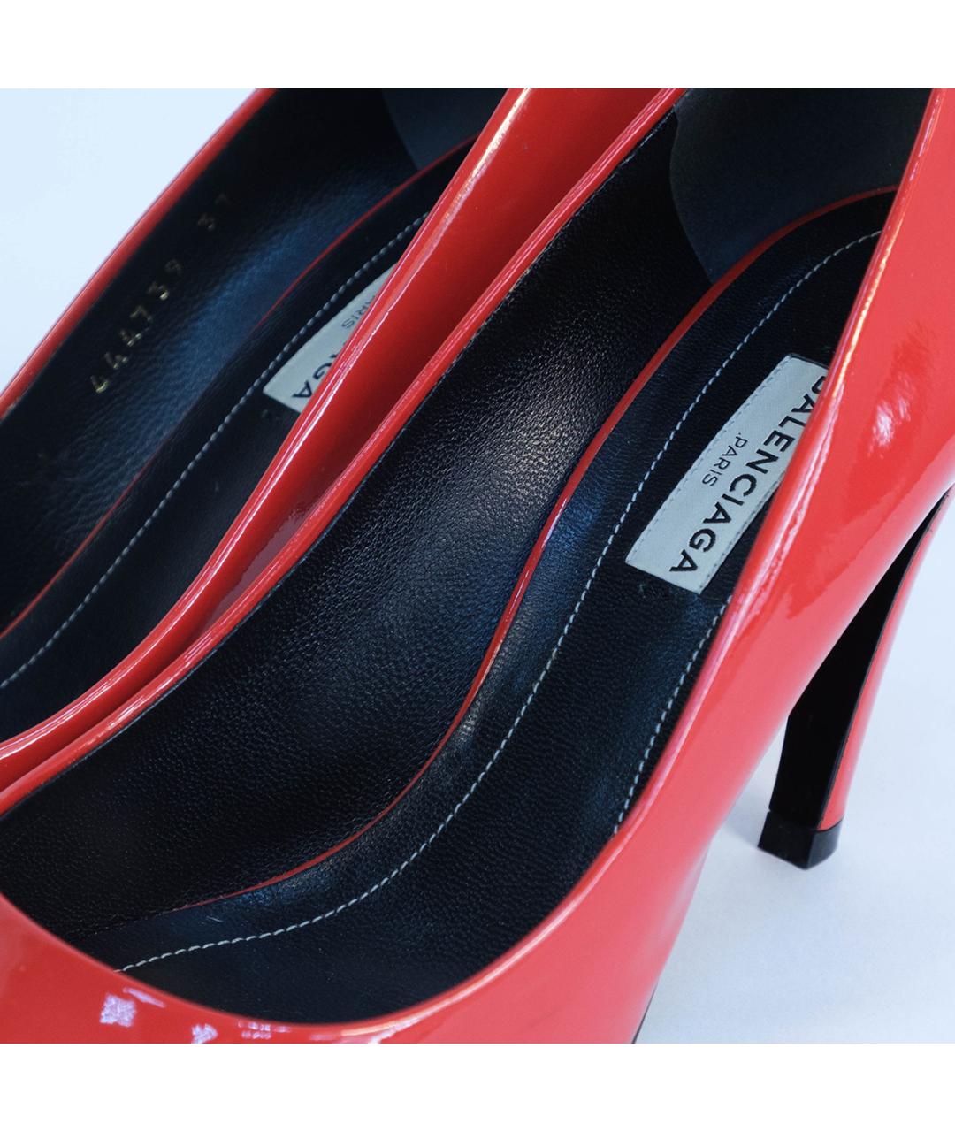 BALENCIAGA Красные туфли из лакированной кожи, фото 5