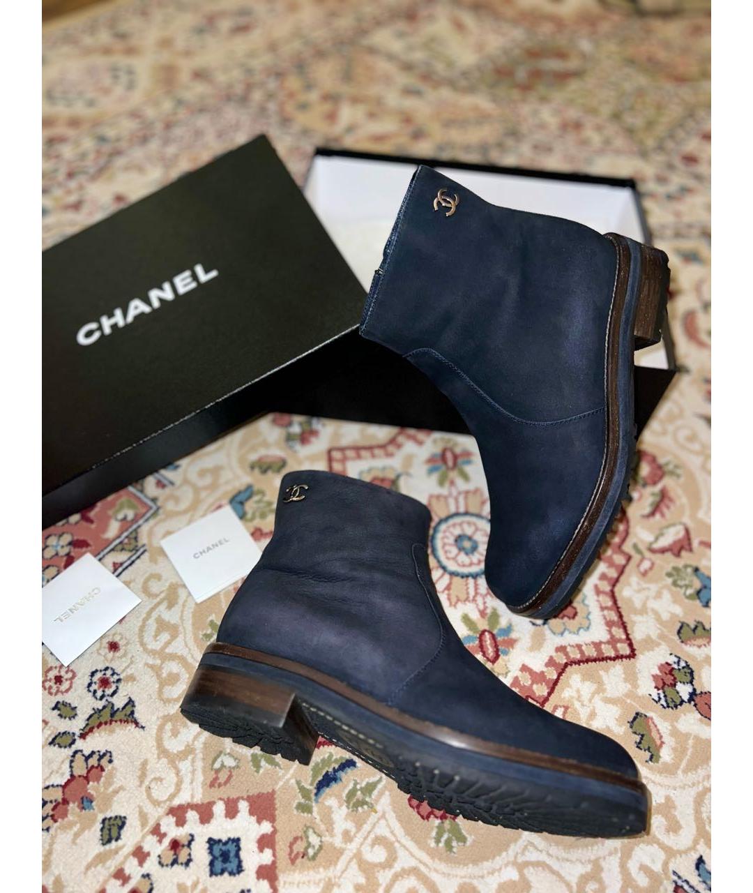 CHANEL Темно-синие нубуковые полусапоги, фото 7