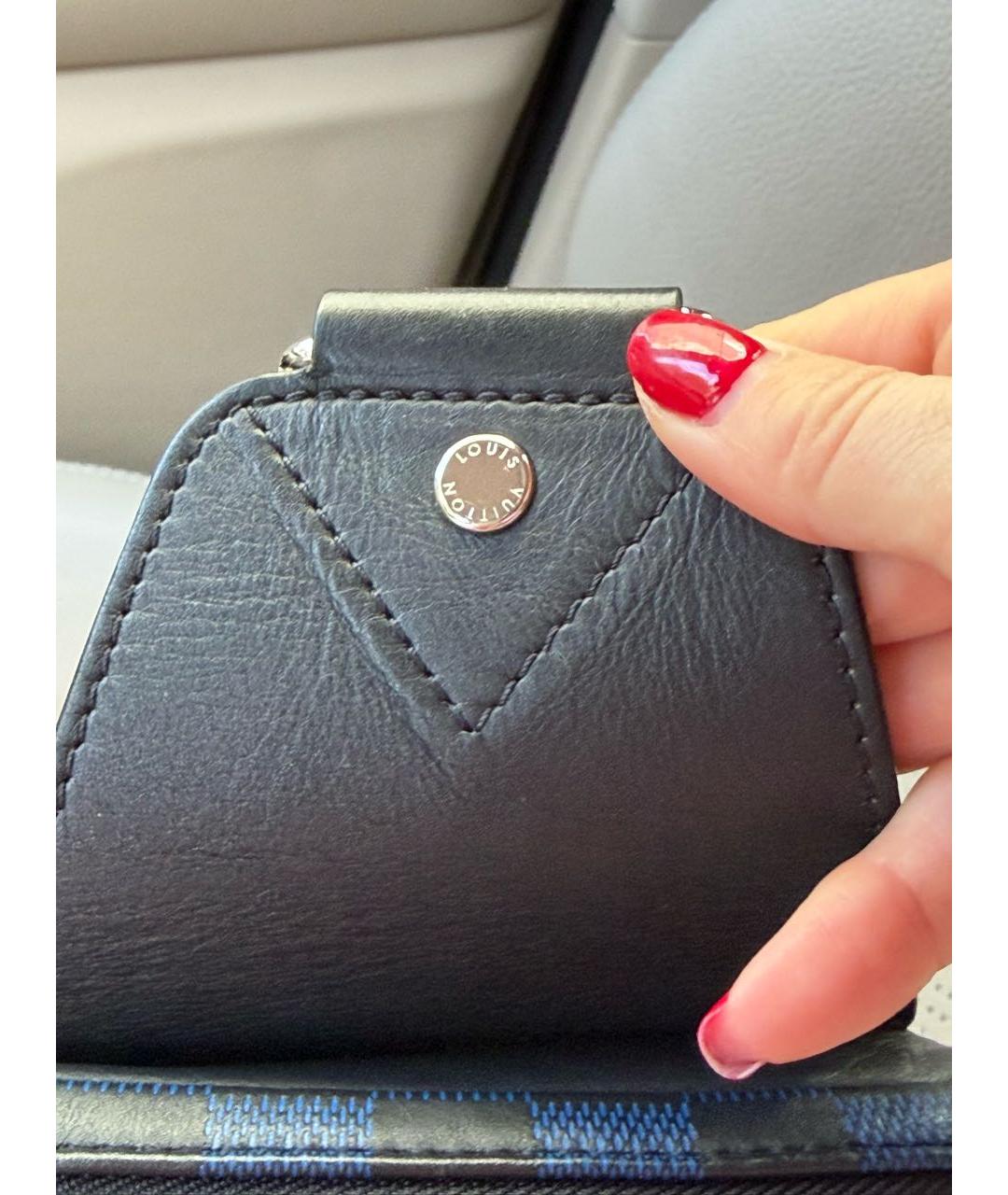 LOUIS VUITTON Темно-синяя кожаная сумка на плечо, фото 3