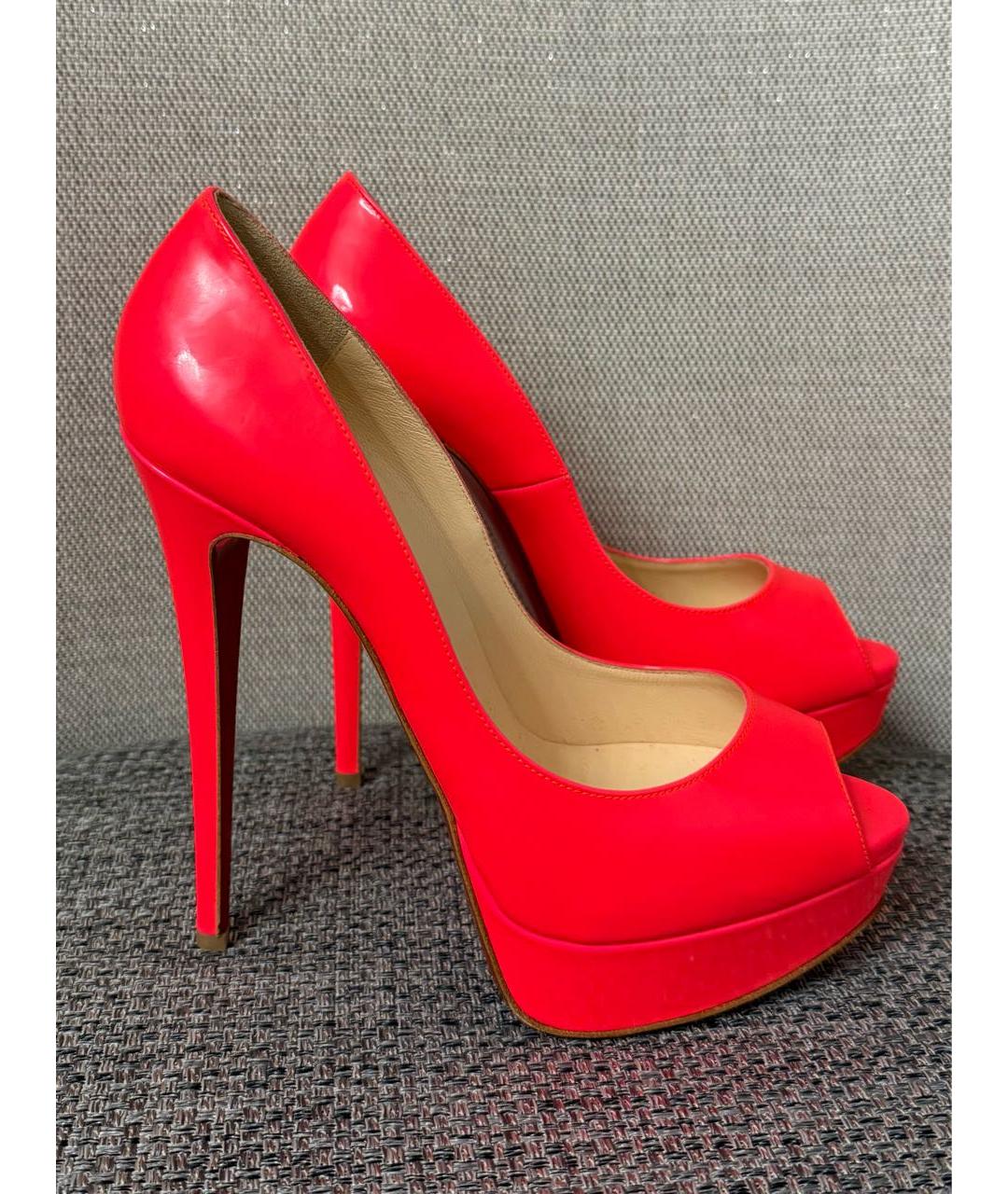 CHRISTIAN LOUBOUTIN Розовые туфли из лакированной кожи, фото 8