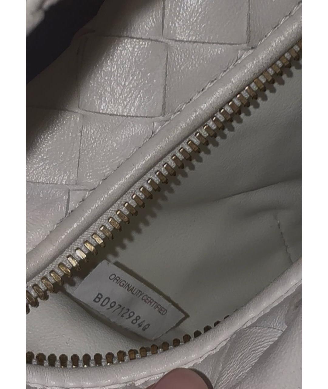 BOTTEGA VENETA Белая кожаная сумка с короткими ручками, фото 5