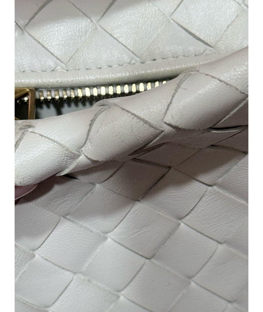 BOTTEGA VENETA Белая кожаная сумка с короткими ручками, фото 4