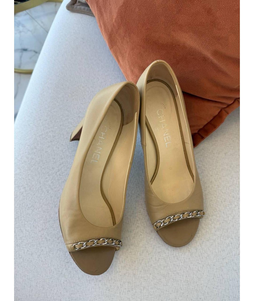 CHANEL Бежевые кожаные туфли, фото 8
