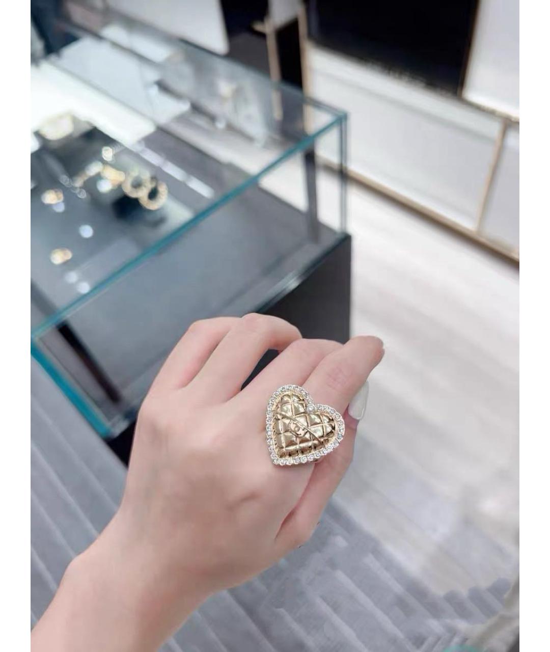 CHANEL Золотое кольцо, фото 4