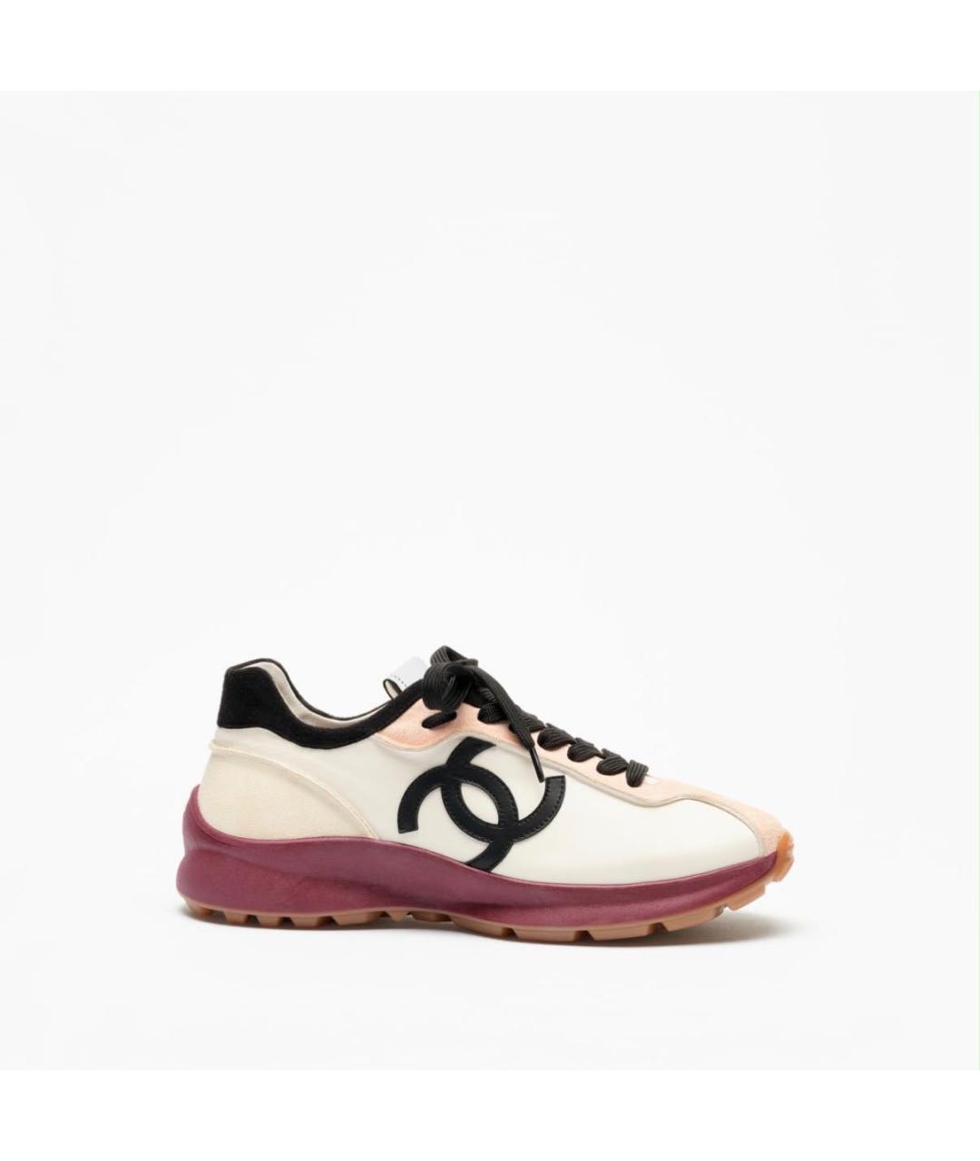 CHANEL Белые кожаные кроссовки, фото 3