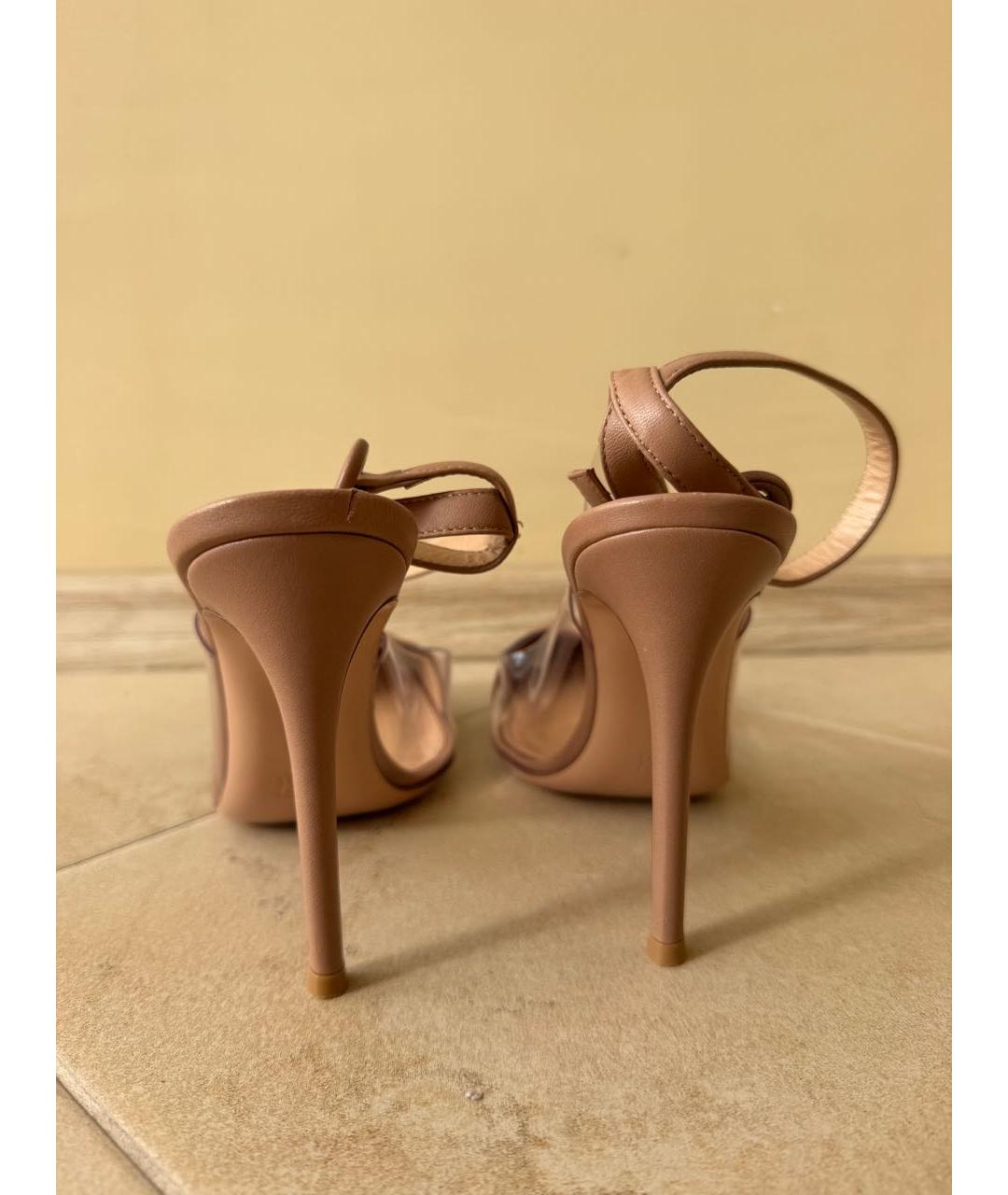 GIANVITO ROSSI Бежевые кожаные туфли, фото 4