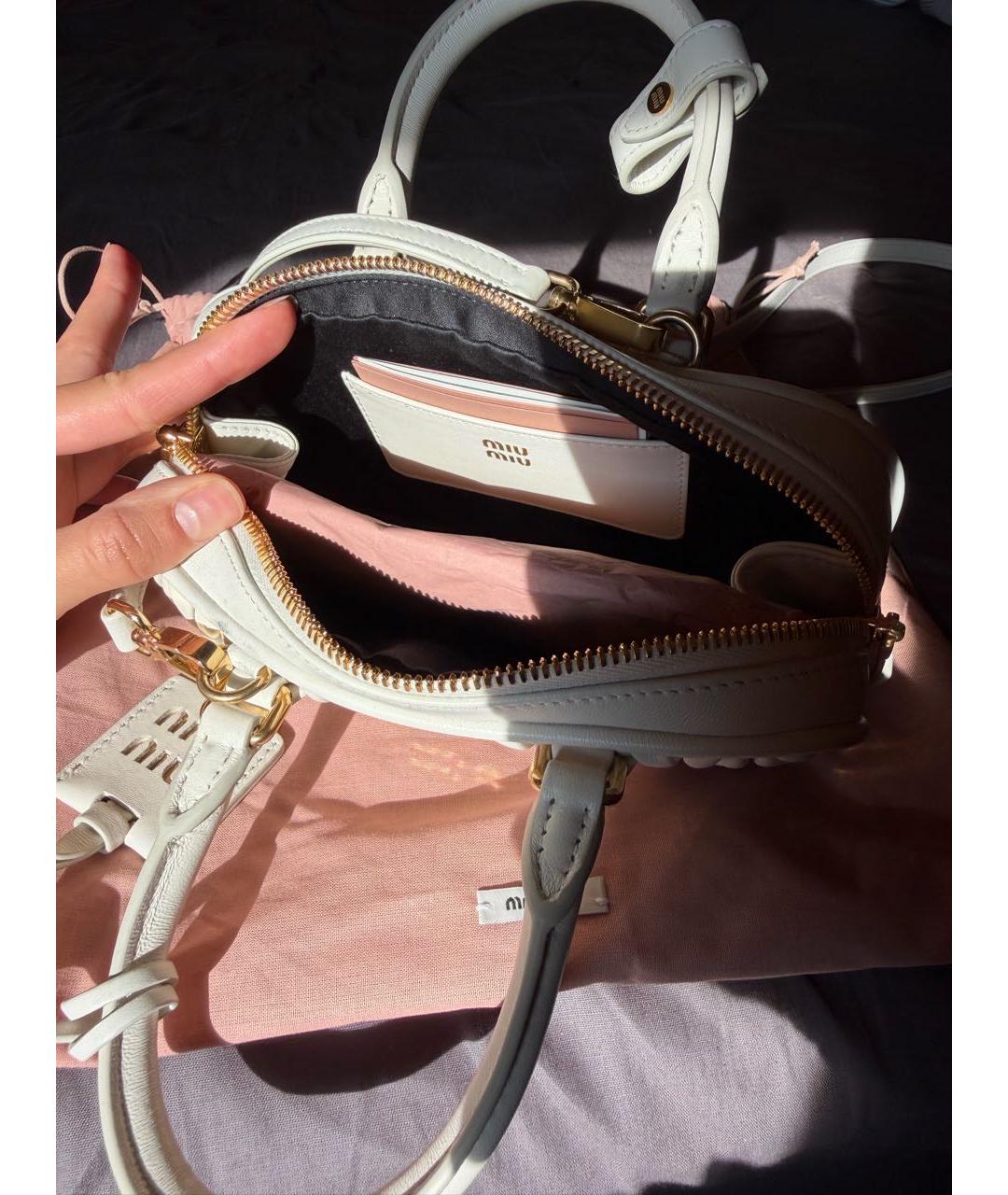 MIU MIU Белая кожаная сумка через плечо, фото 4