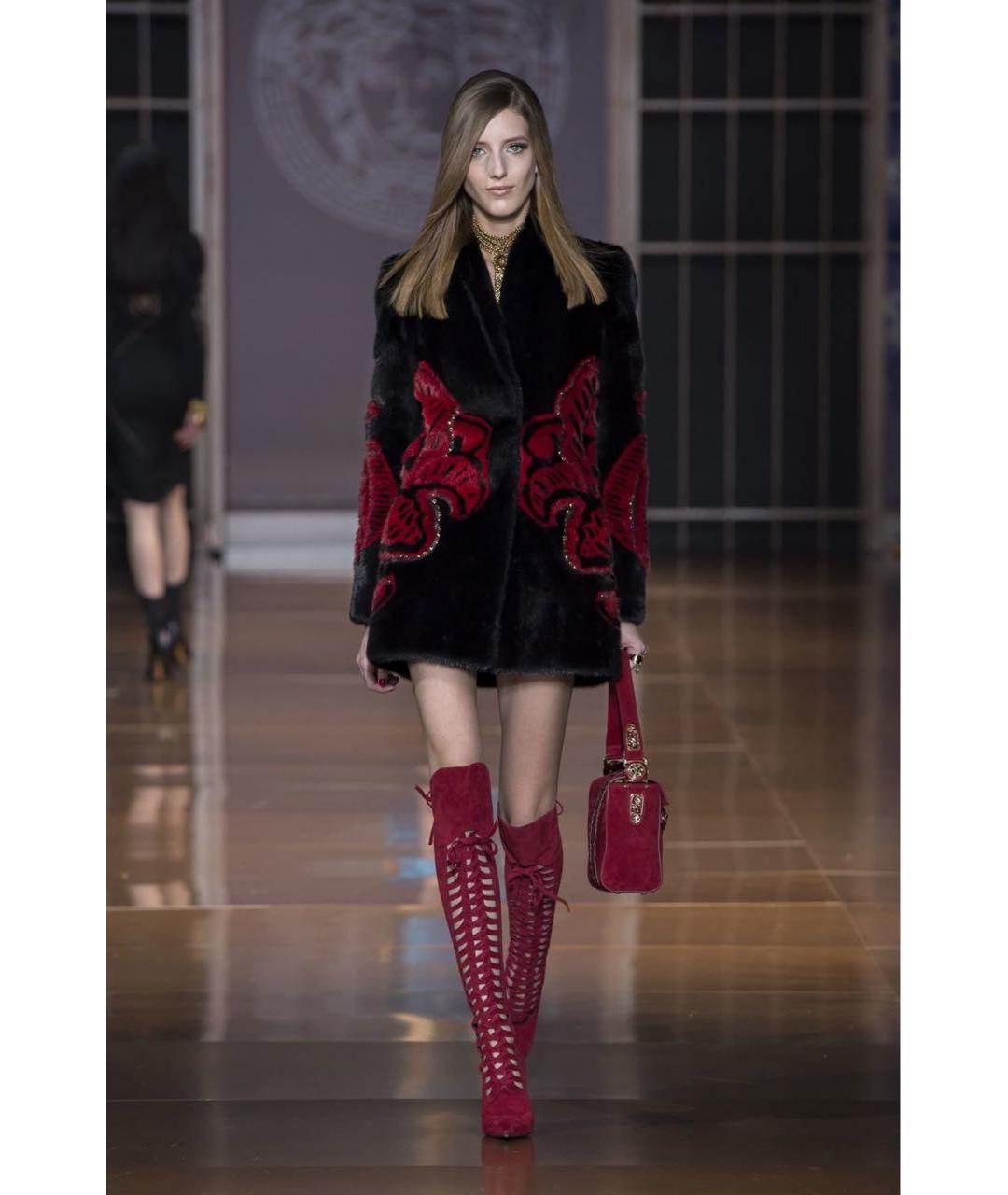 VERSACE Бордовая замшевая сумка с короткими ручками, фото 8