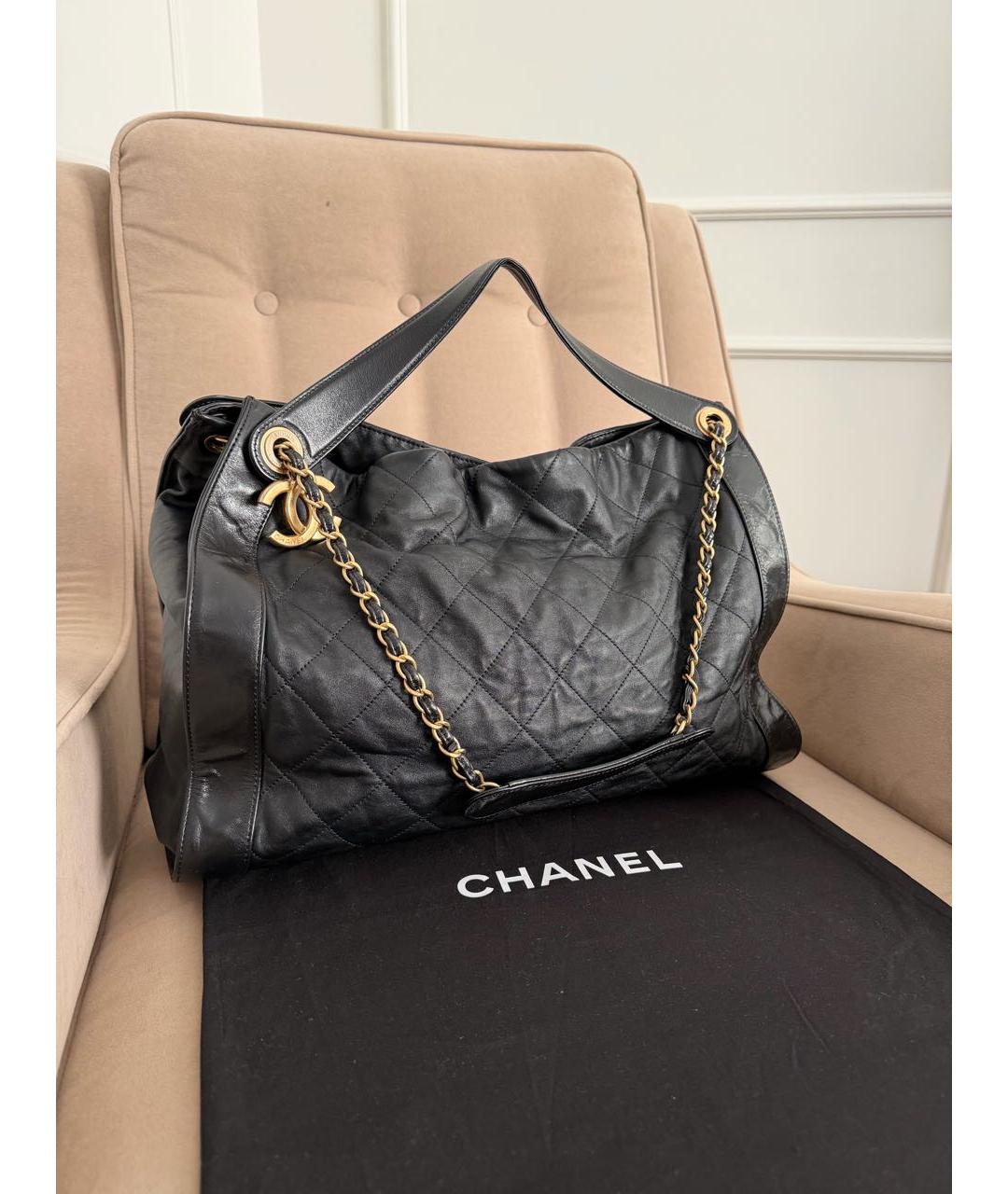CHANEL Черная кожаная сумка тоут, фото 2