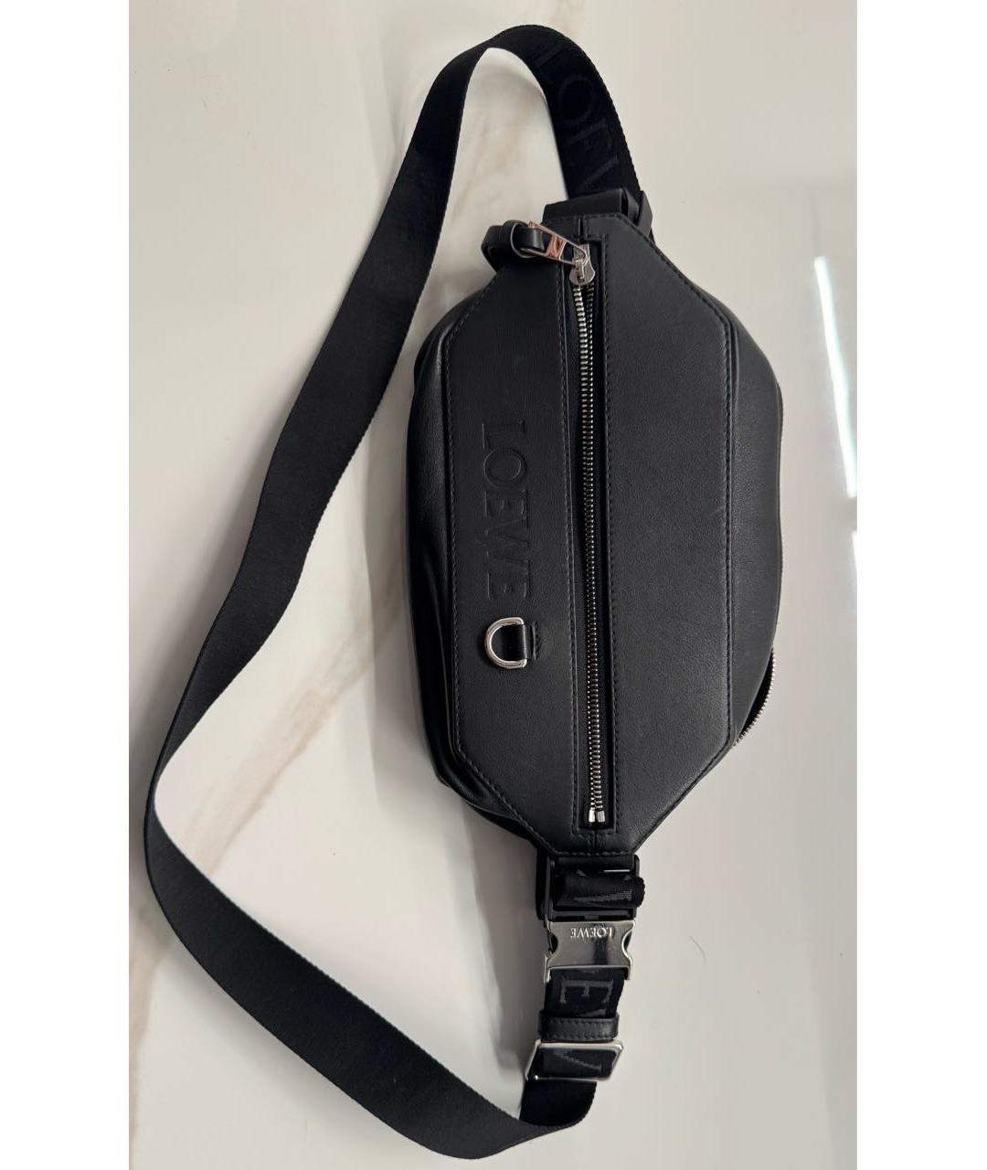 LOEWE Черная кожаная поясная сумка, фото 3
