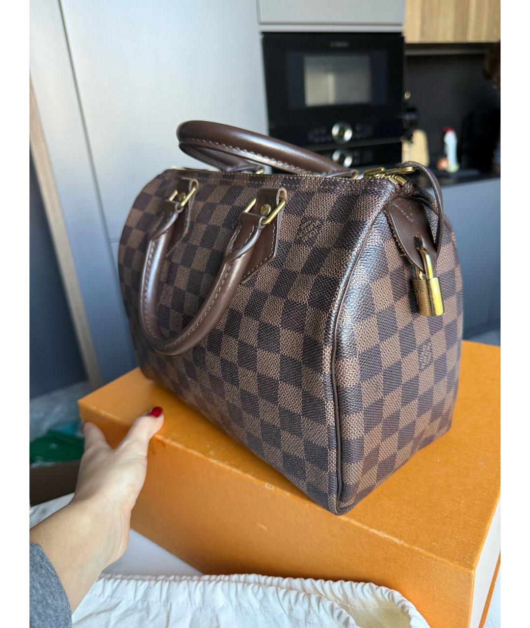 LOUIS VUITTON Коричневая сумка с короткими ручками из канвы, фото 7