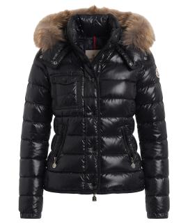 MONCLER Пуховик