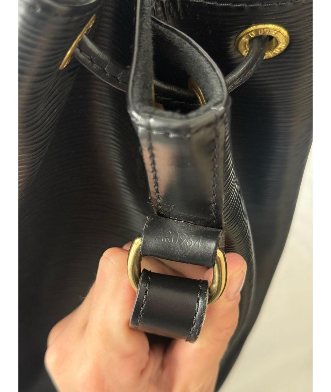 LOUIS VUITTON Черная кожаная сумка через плечо, фото 6