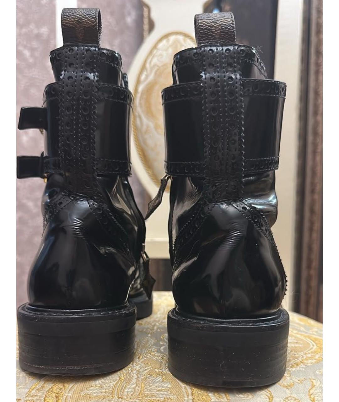 LOUIS VUITTON Черные ботинки из лакированной кожи, фото 4