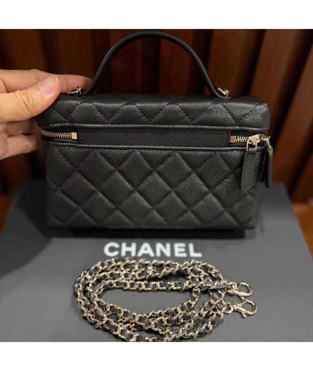 CHANEL Черная кожаная сумка через плечо, фото 4