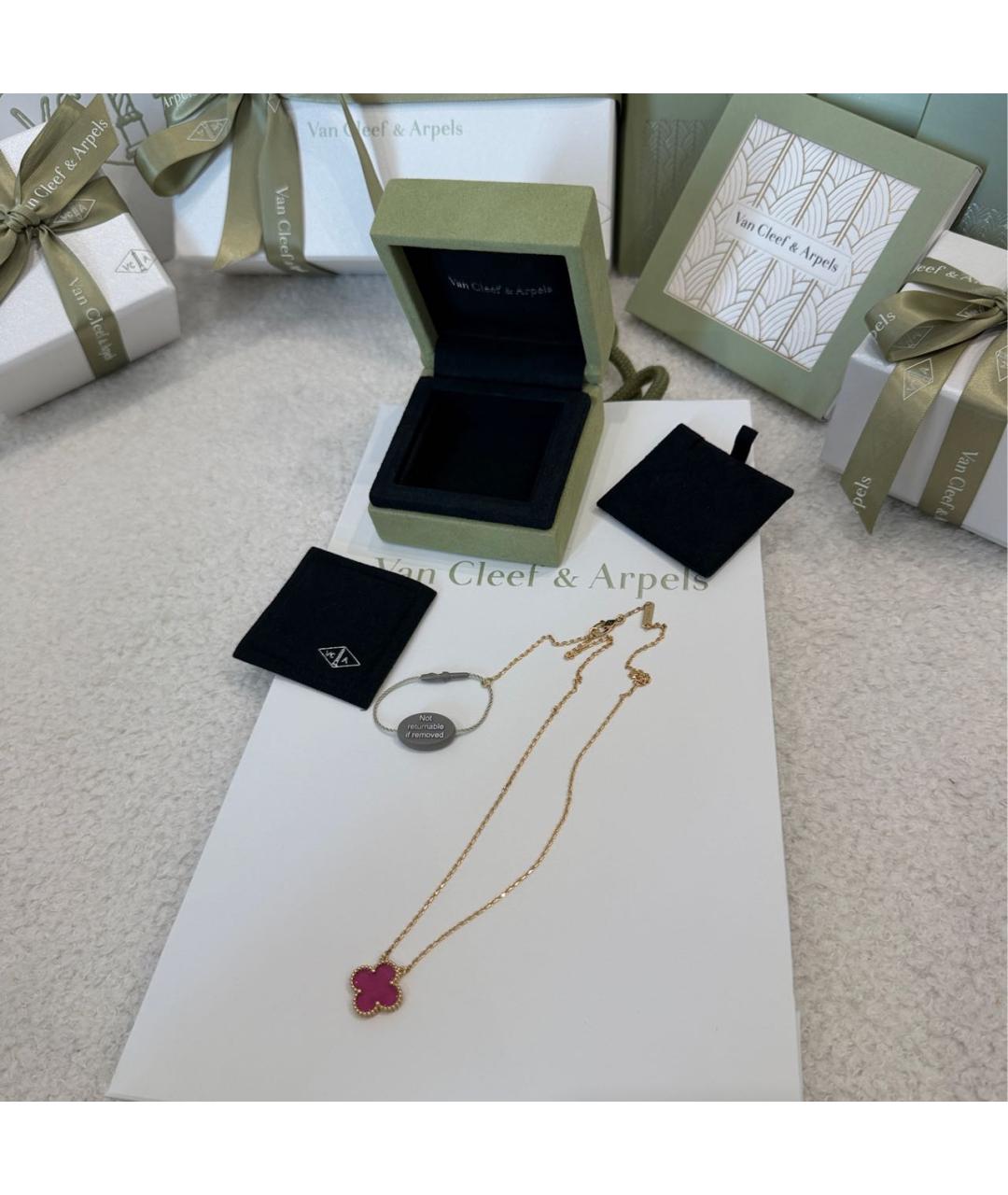 VAN CLEEF & ARPELS Розовая подвеска из желтого золота, фото 4
