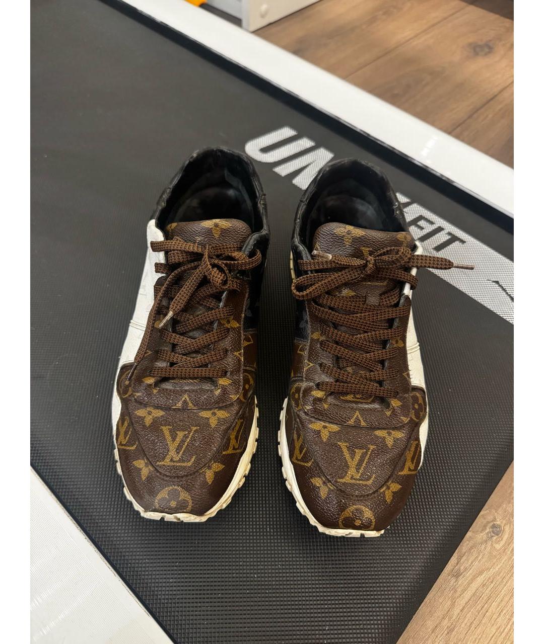 LOUIS VUITTON Коричневые кожаные низкие кроссовки / кеды, фото 2