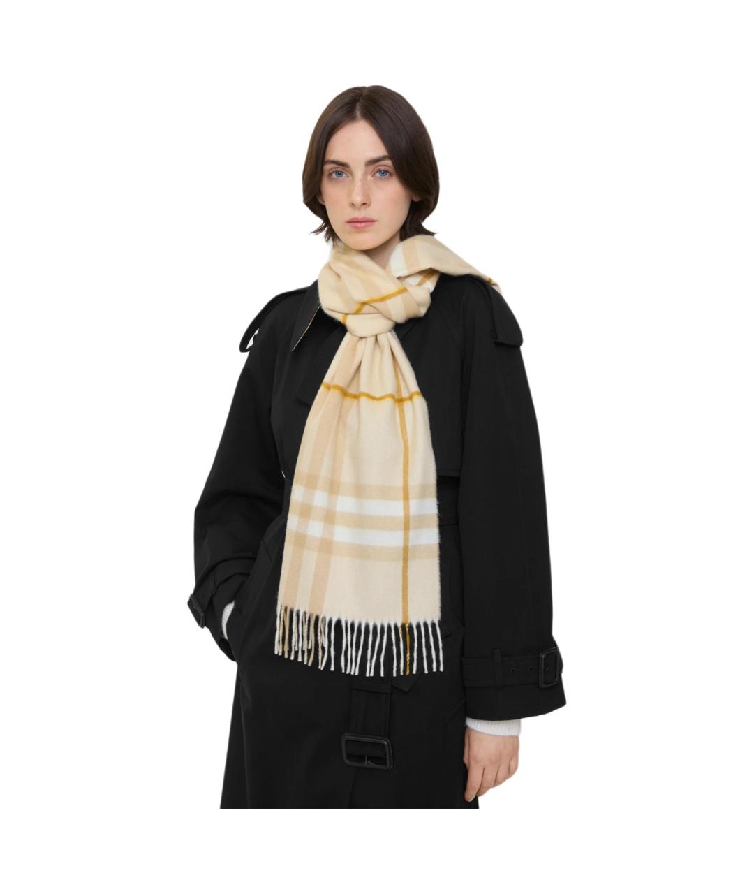 BURBERRY Бежевый кашемировый шарф, фото 5
