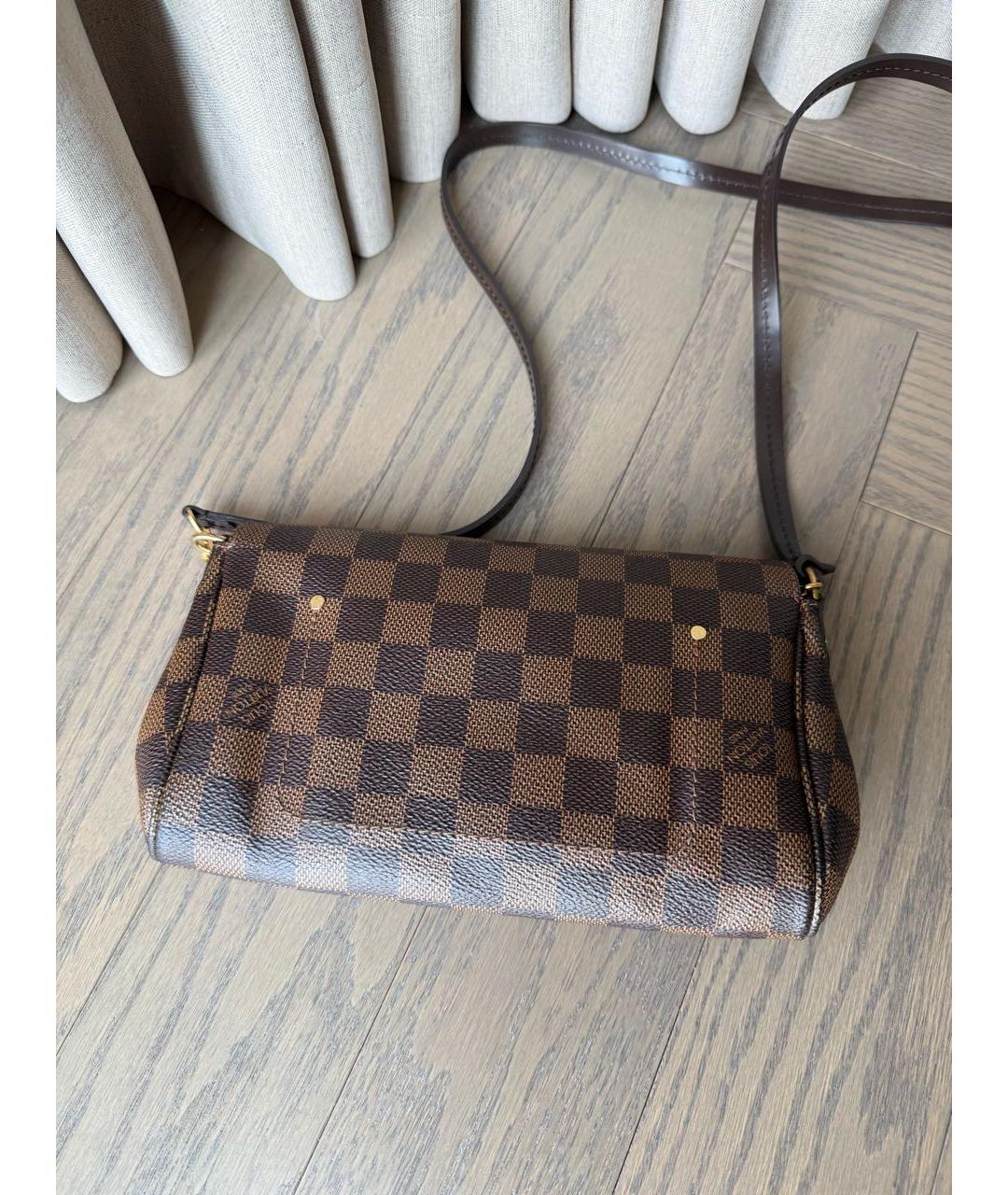 LOUIS VUITTON Коричневая сумка через плечо из канвы, фото 6