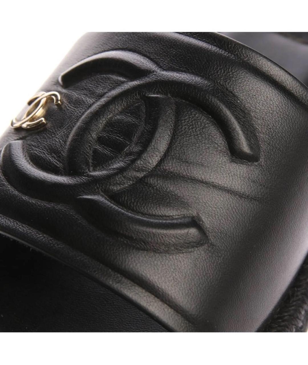 CHANEL Черные кожаные сандалии, фото 4