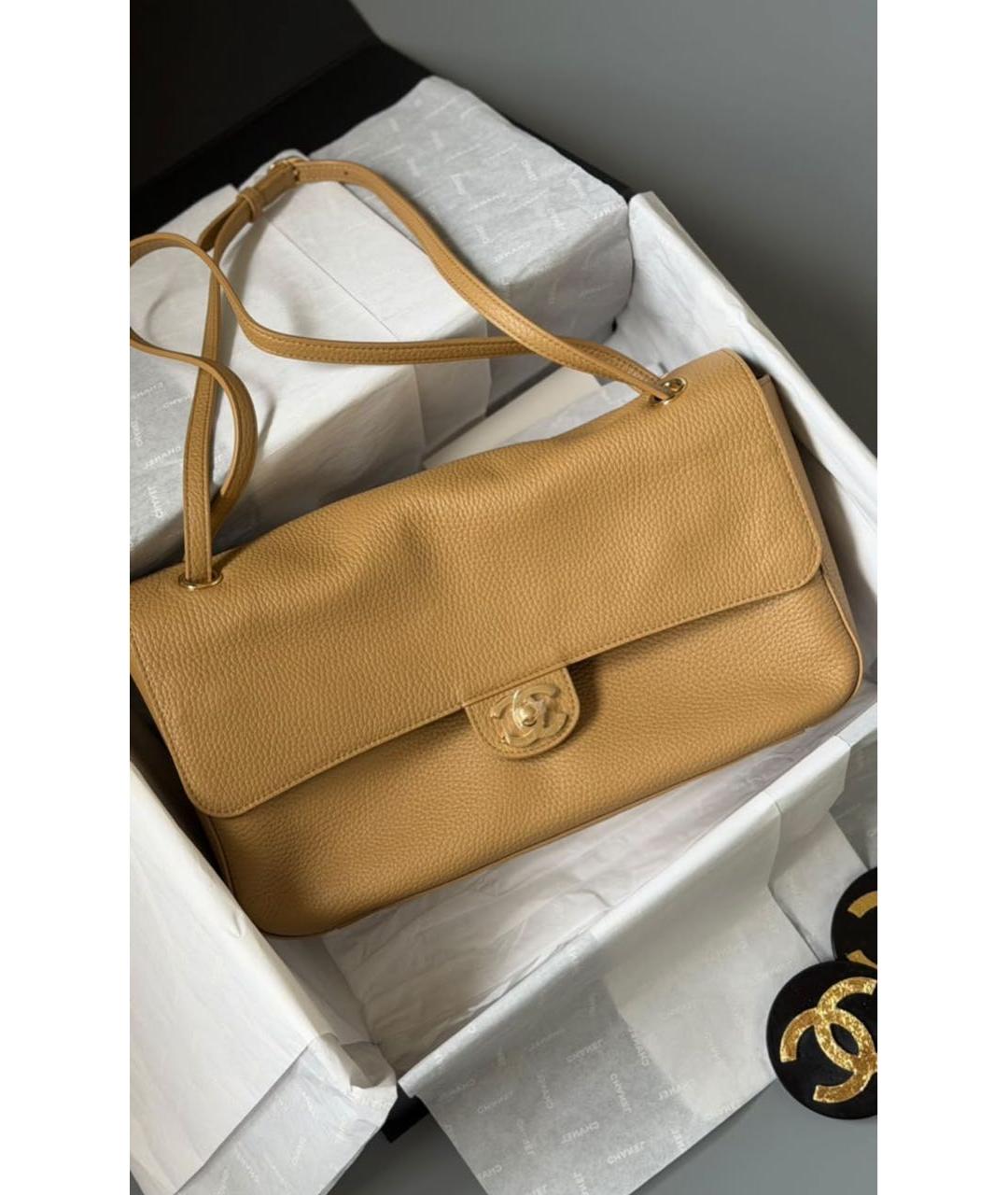 CHANEL Бежевая кожаная сумка через плечо, фото 2