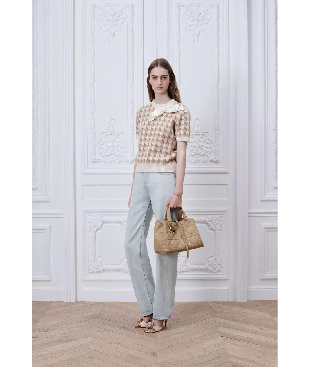 CHRISTIAN DIOR Бежевая кожаная сумка с короткими ручками, фото 4