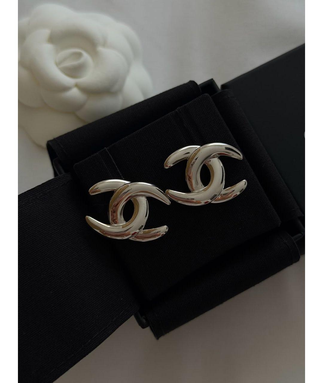 CHANEL Серебряные металлические серьги, фото 3