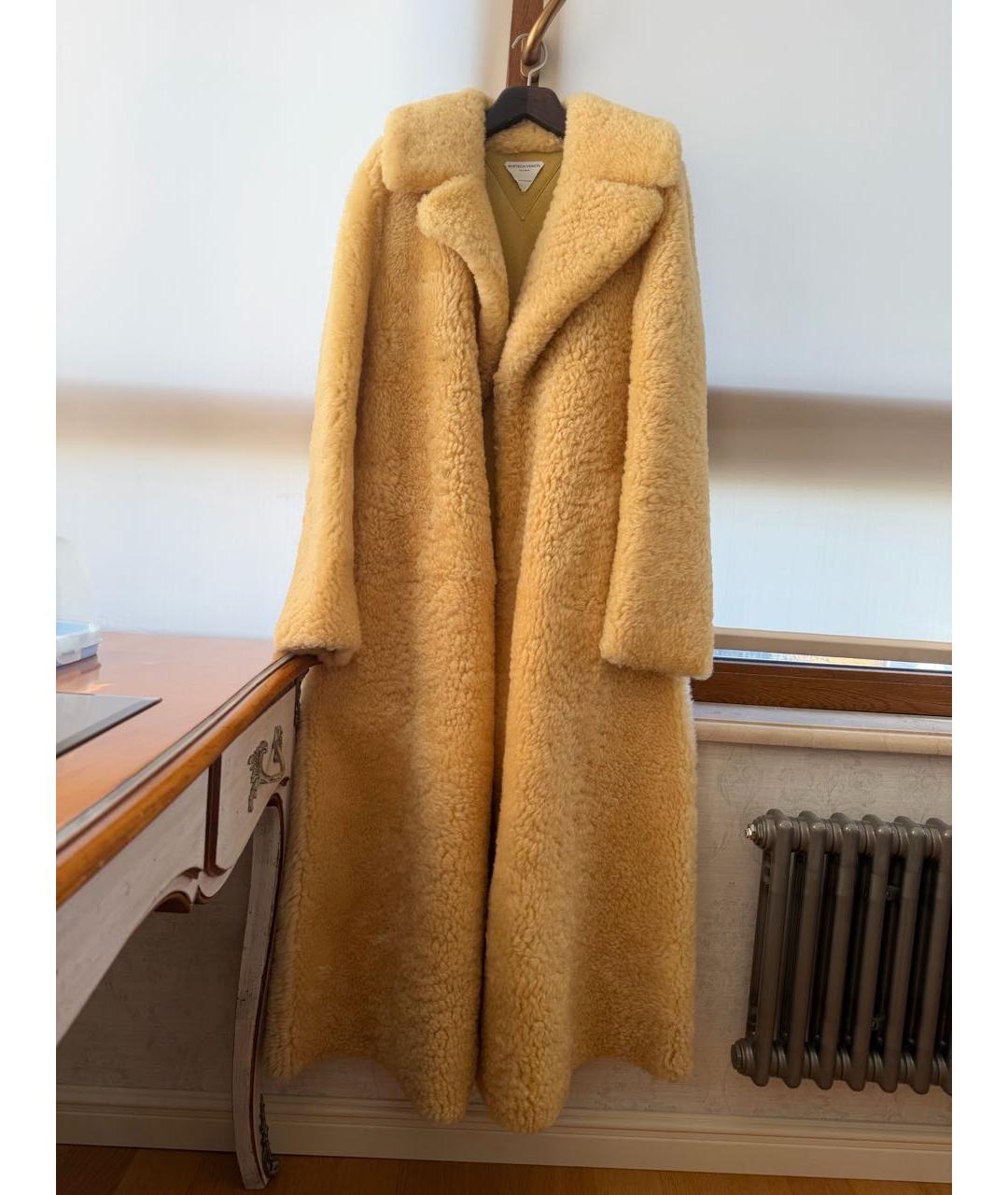 BOTTEGA VENETA Бежевая шерстяная дубленка, фото 5