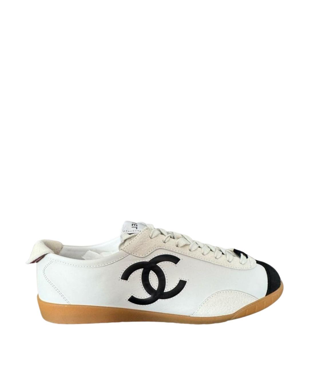 CHANEL Белые кожаные кеды, фото 1