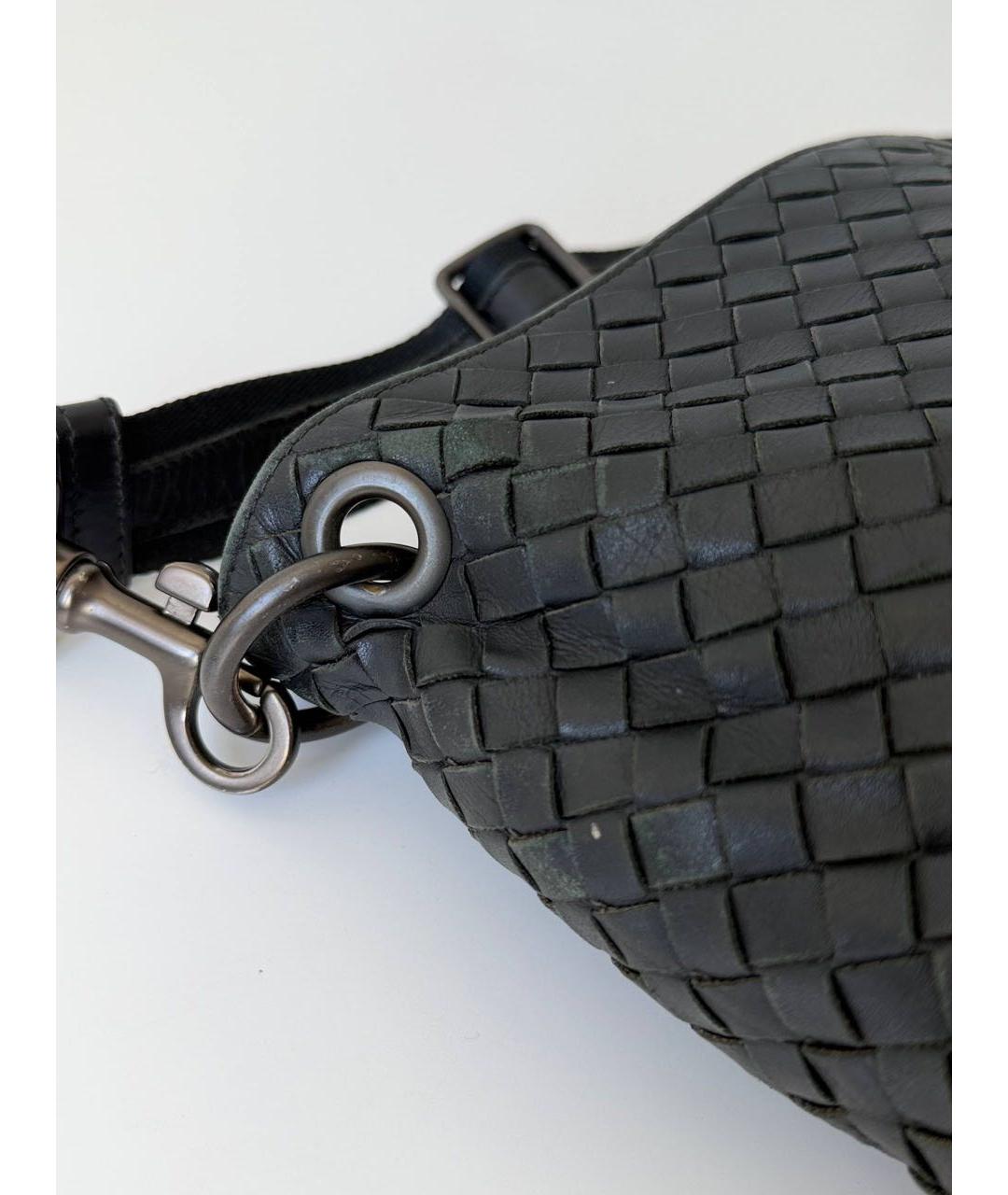 BOTTEGA VENETA Черная кожаная сумка на плечо, фото 4