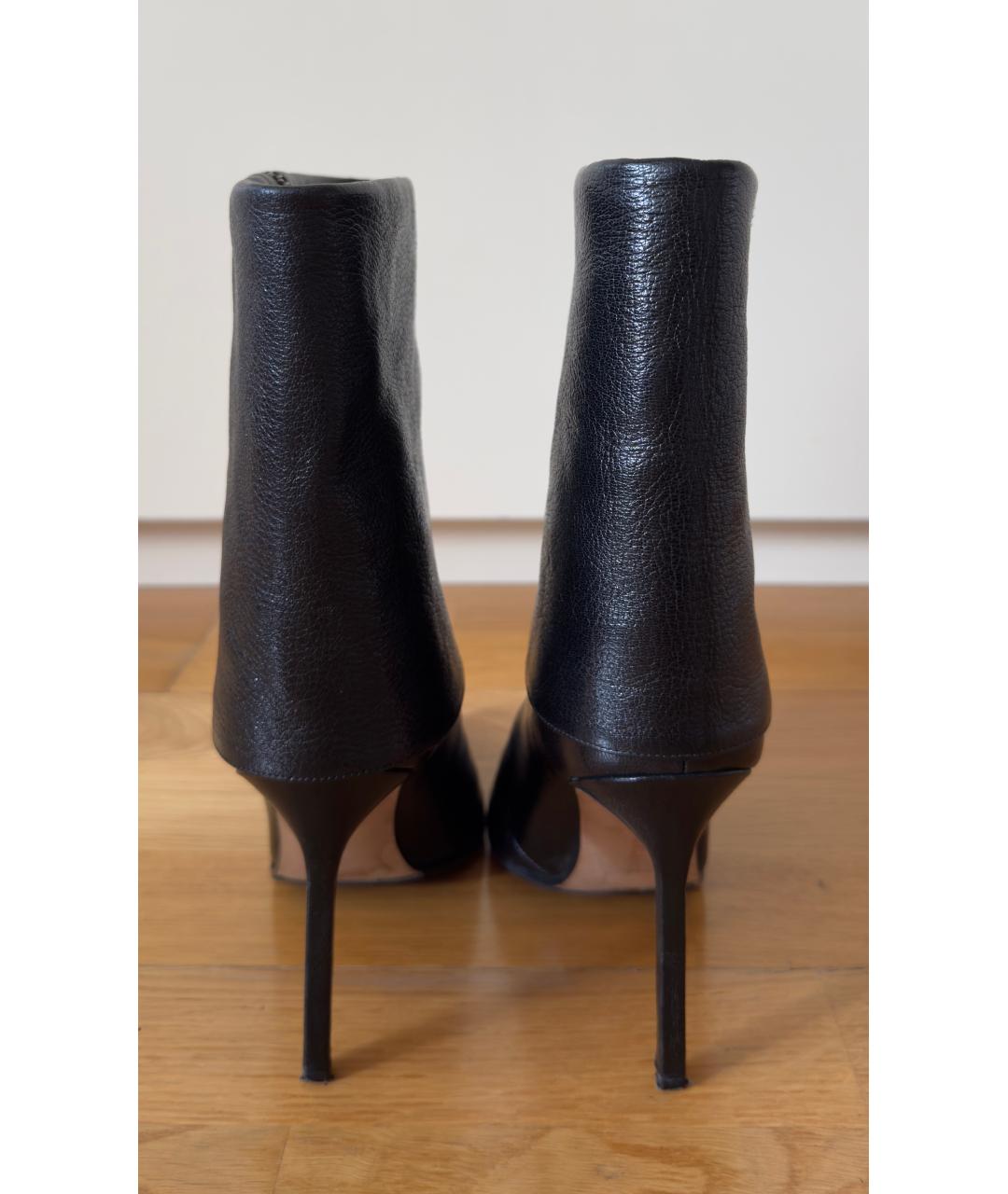 MANOLO BLAHNIK Черные кожаные полусапоги, фото 4