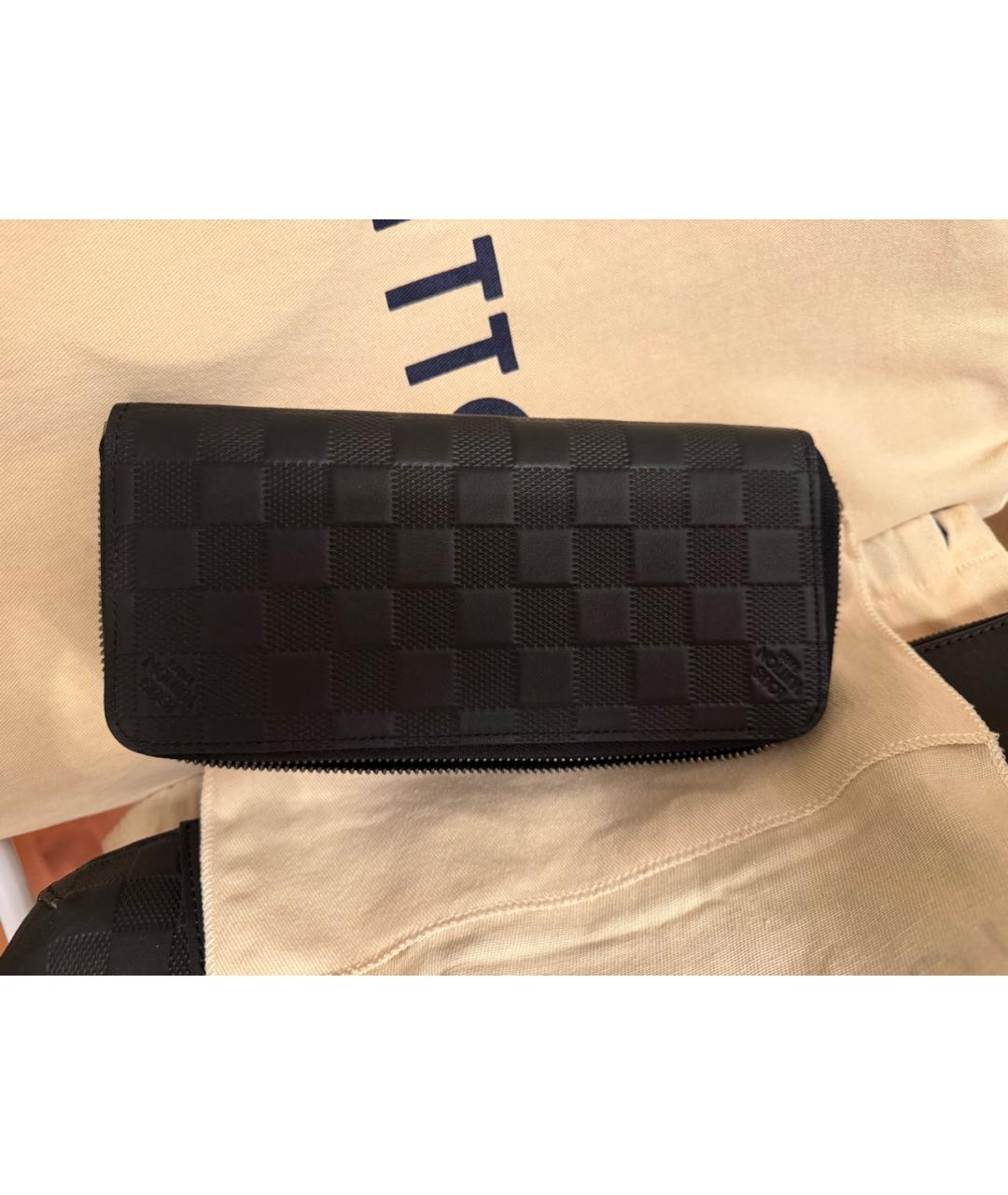 LOUIS VUITTON Черный кожаный кошелек, фото 2