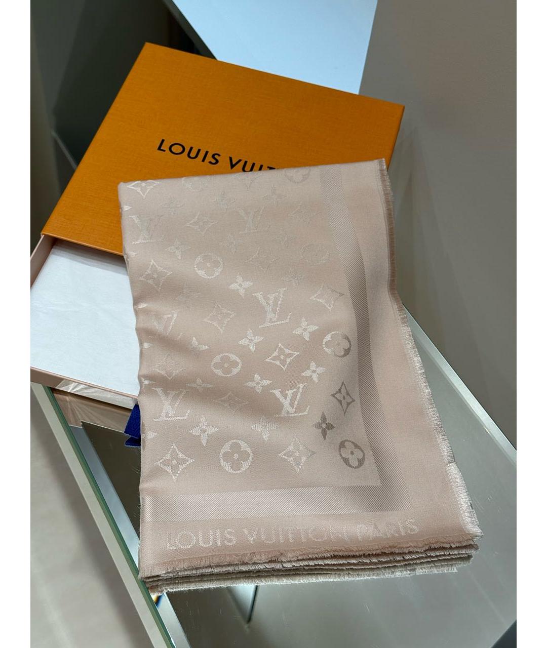 LOUIS VUITTON Бежевый шерстяной платок, фото 5