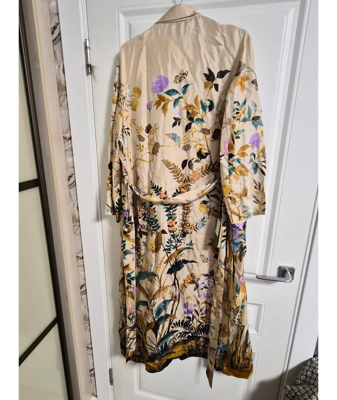 GUCCI Бежевый халаты, фото 2