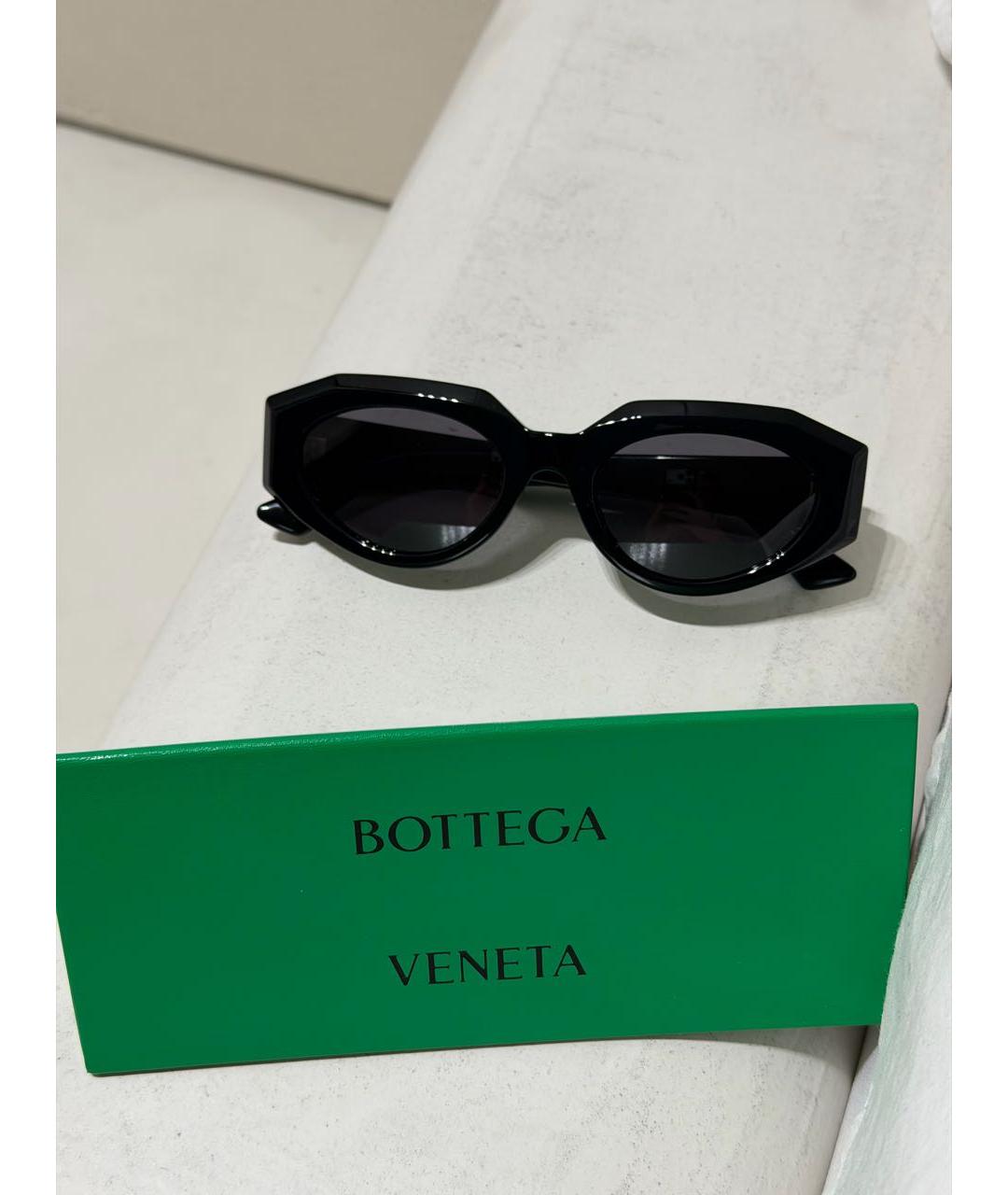 BOTTEGA VENETA Черные пластиковые солнцезащитные очки, фото 5