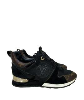 LOUIS VUITTON Кроссовки