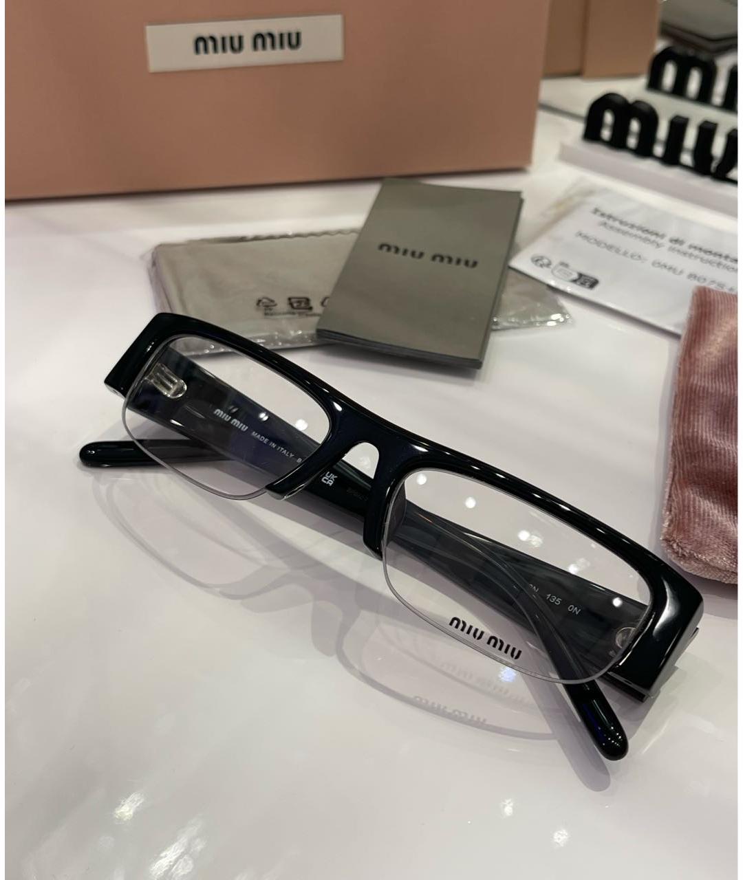 MIU MIU Черные пластиковые солнцезащитные очки, фото 8