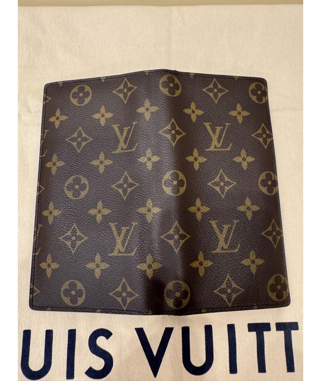 LOUIS VUITTON Коричневый кошелек из искусственной кожи, фото 3