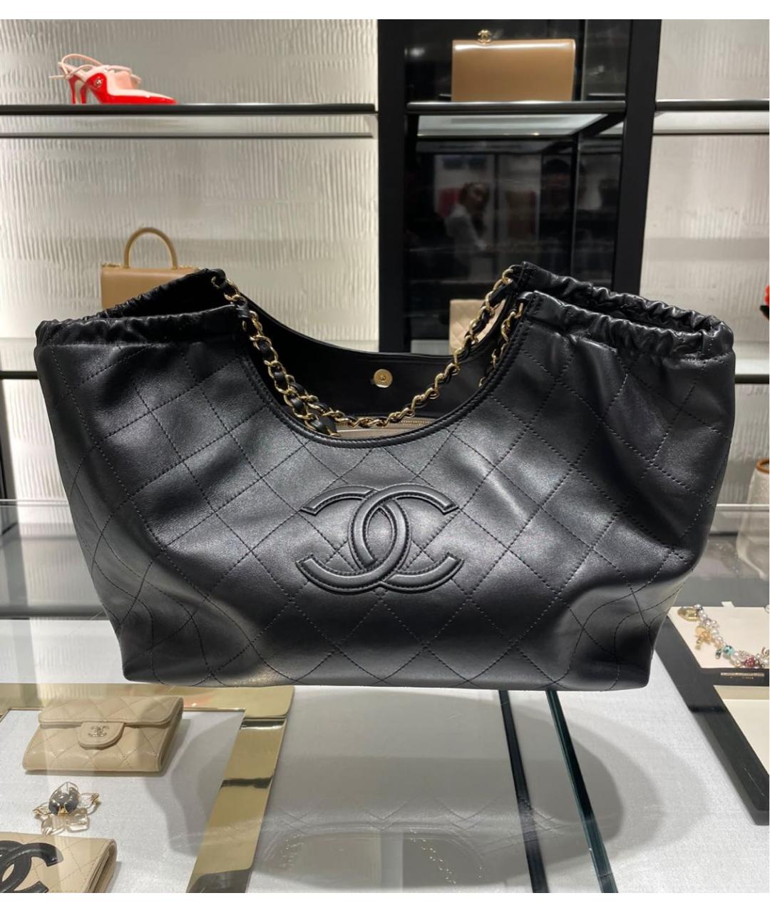 CHANEL Черная кожаная сумка тоут, фото 2