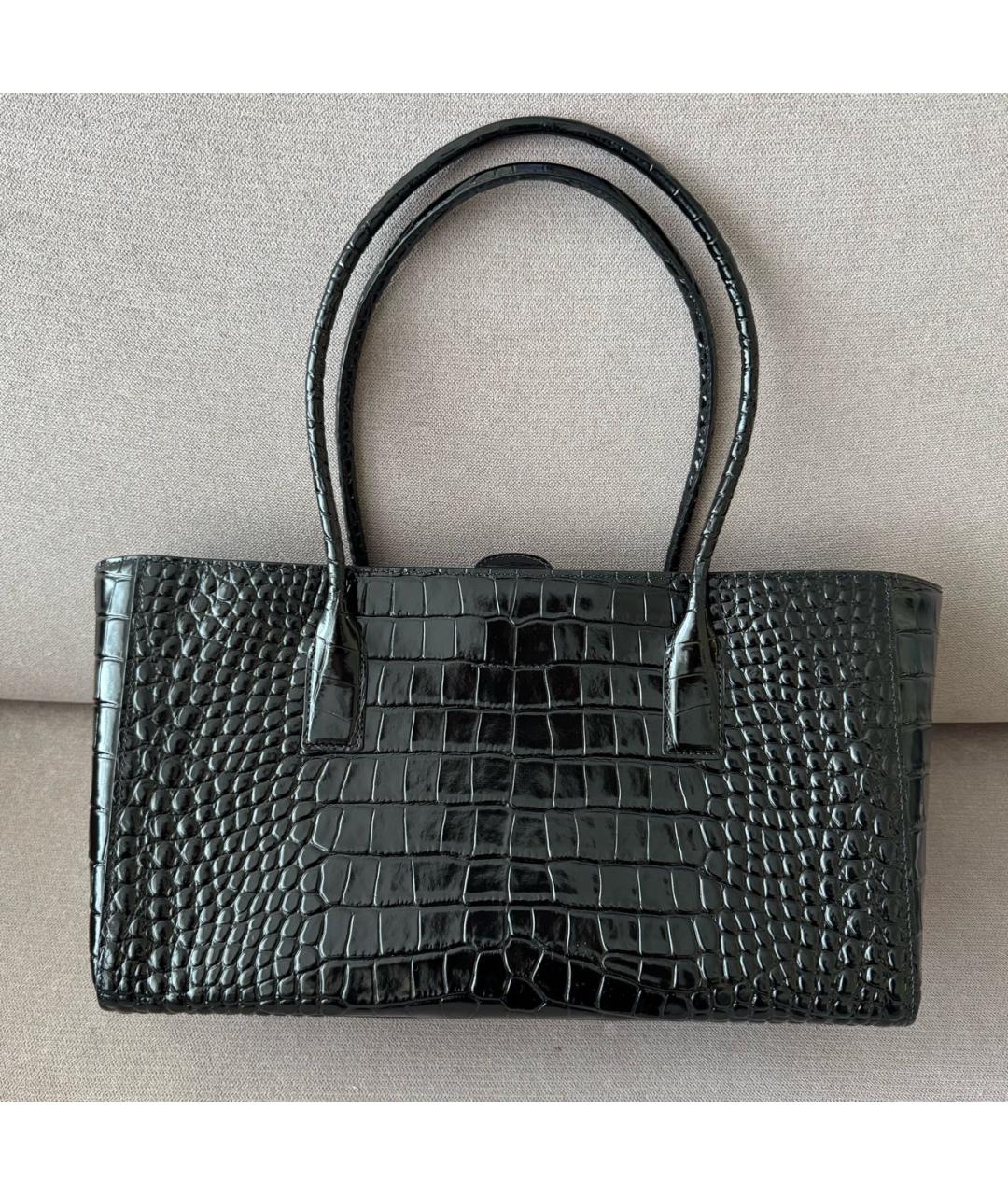 CHANEL Черная сумка тоут из лакированной кожи, фото 3