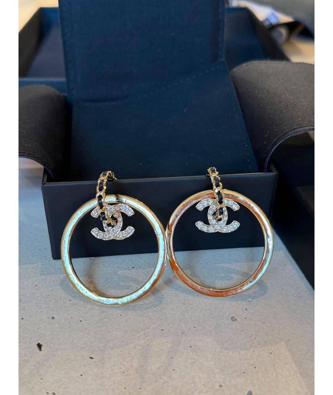CHANEL Золотые серьги, фото 2
