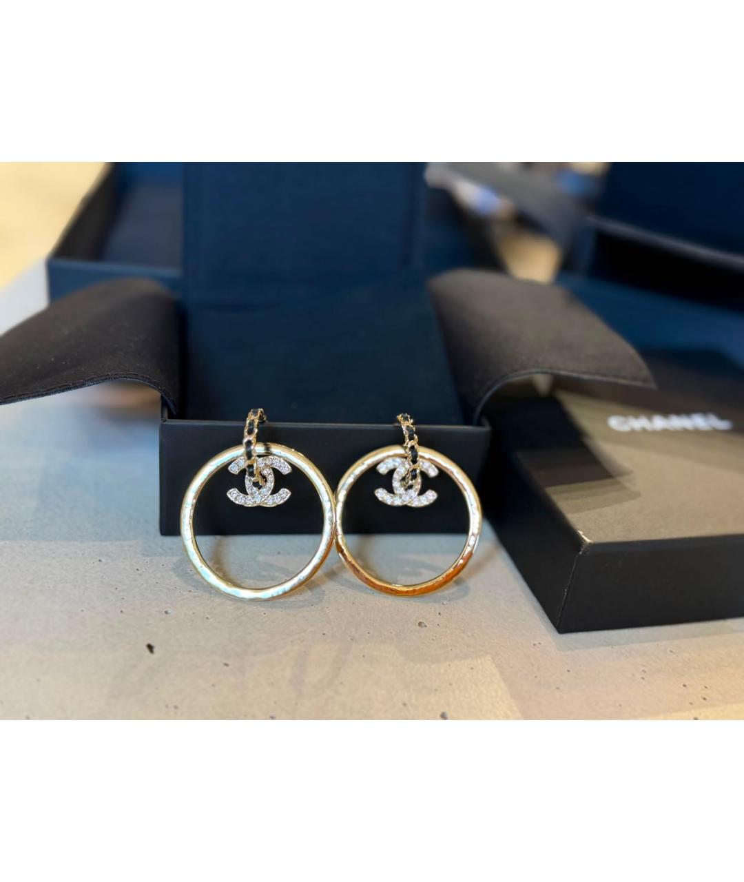 CHANEL Золотые серьги, фото 3