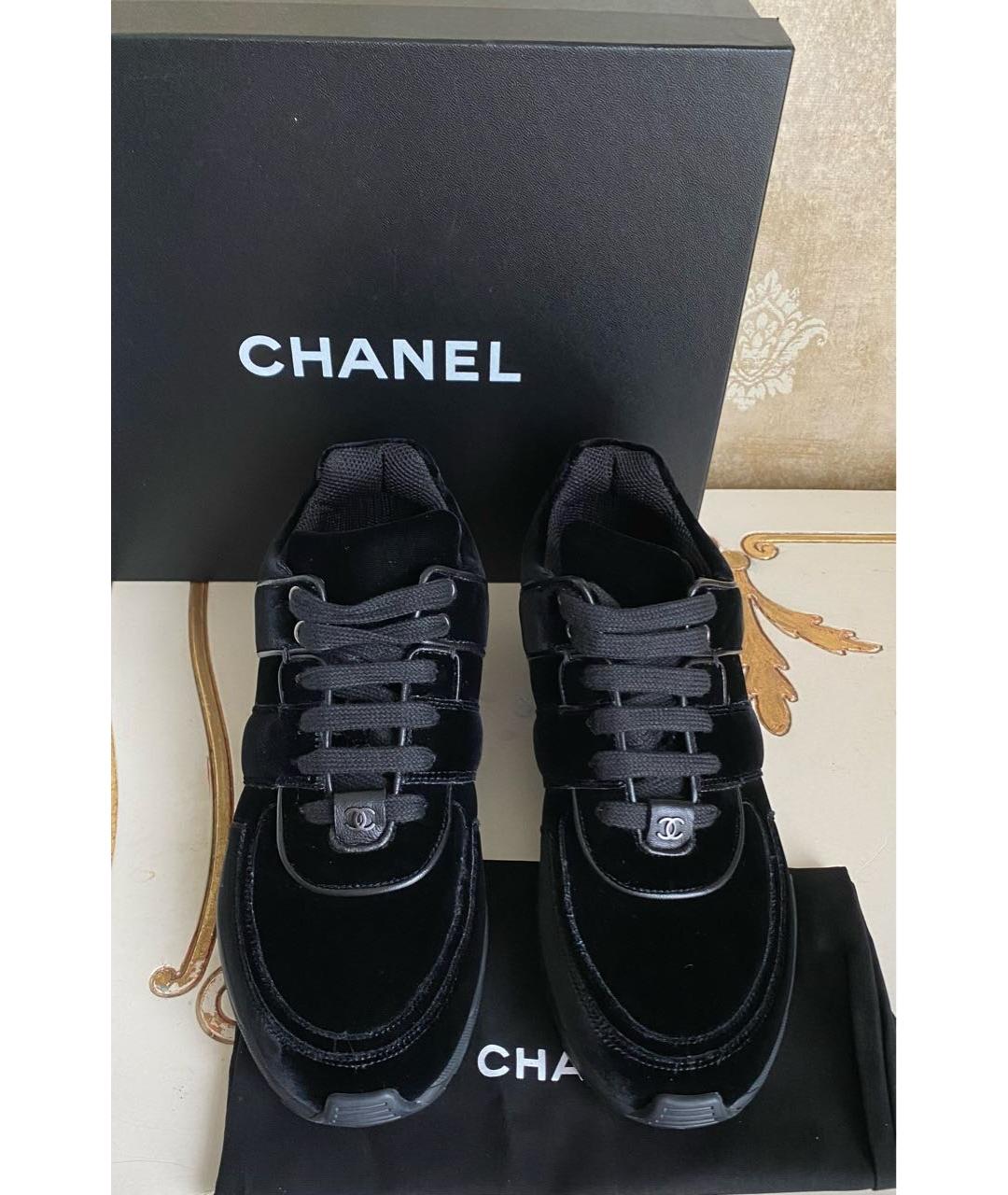 CHANEL Черные бархатные кроссовки, фото 3