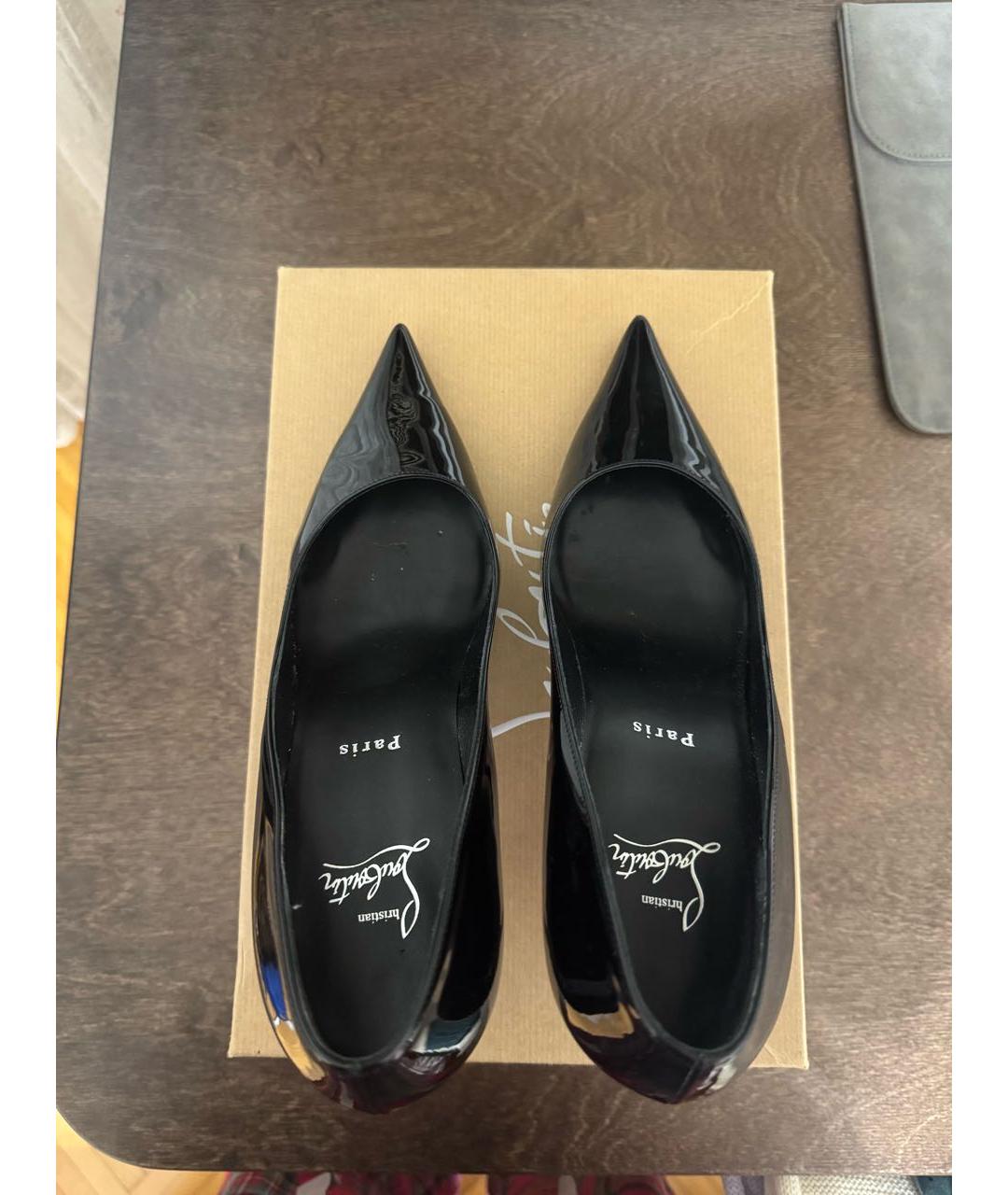 CHRISTIAN LOUBOUTIN Черные туфли из лакированной кожи, фото 4