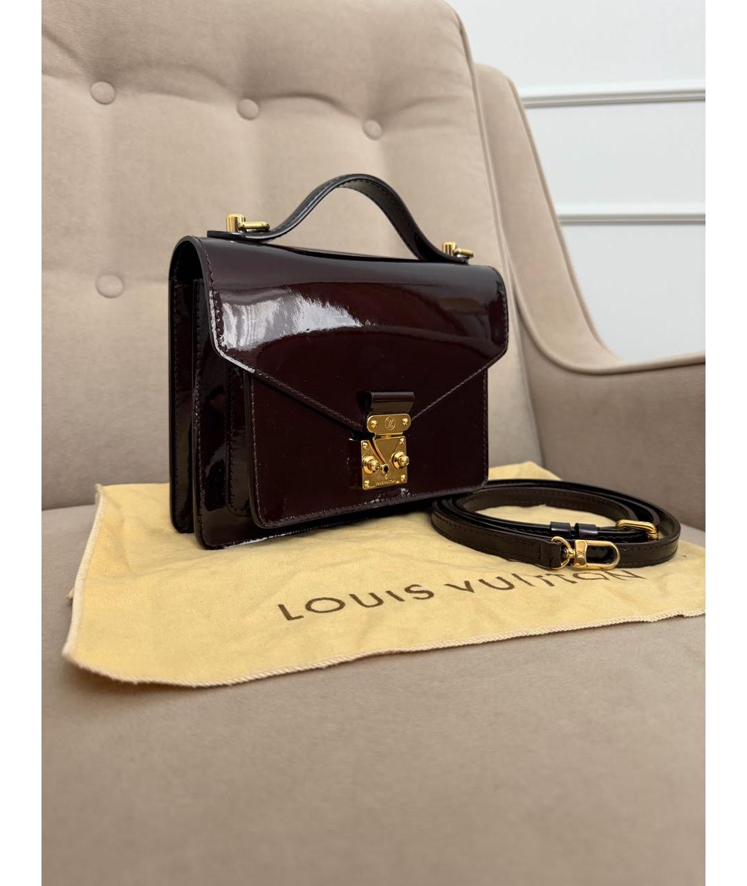 LOUIS VUITTON Бордовая сумка через плечо из лакированной кожи, фото 2