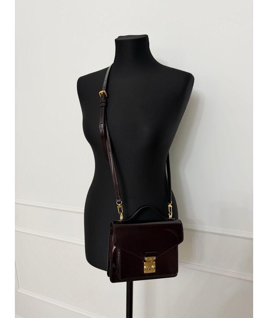 LOUIS VUITTON Бордовая сумка через плечо из лакированной кожи, фото 8