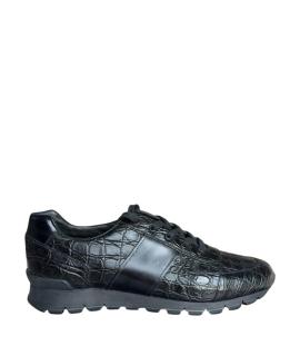 PRADA Низкие кроссовки / кеды