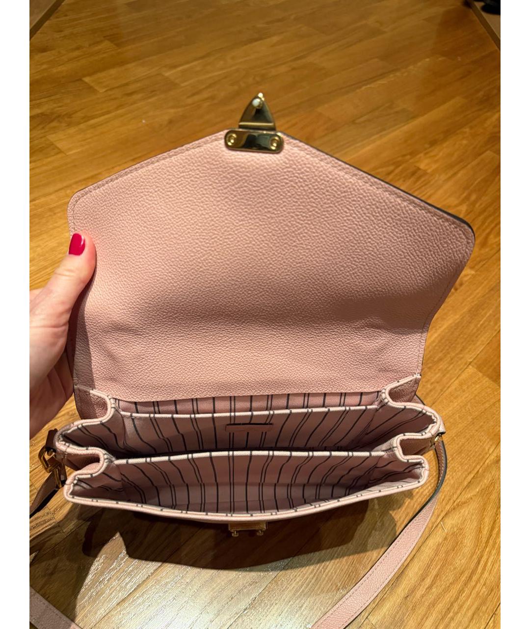 LOUIS VUITTON Коралловая кожаная сумка через плечо, фото 4